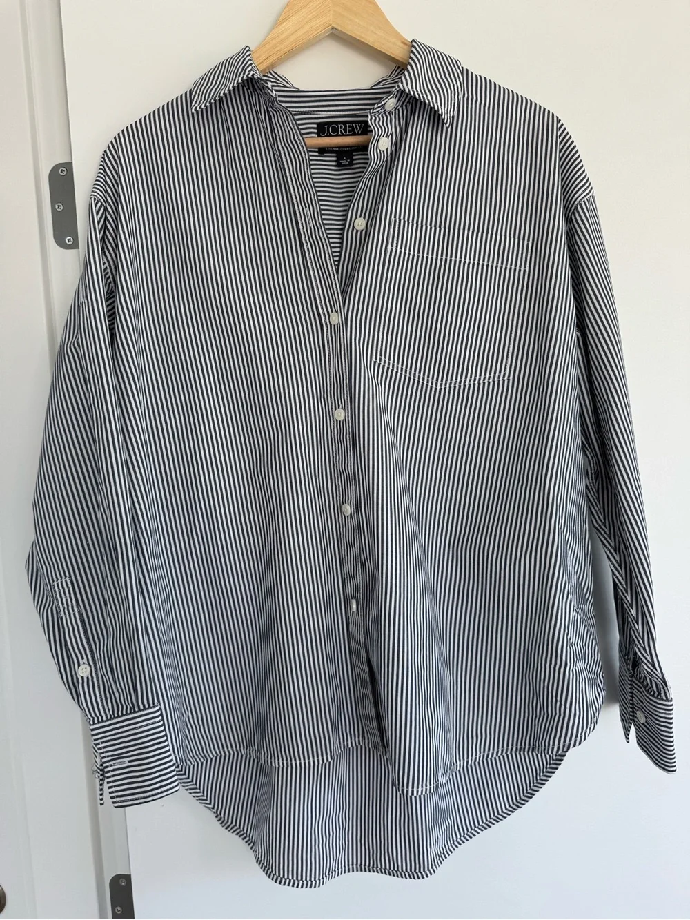 NWOT J CREW Etienne Oversized 100% Cotton Striped Black & White Button-Up Shirt